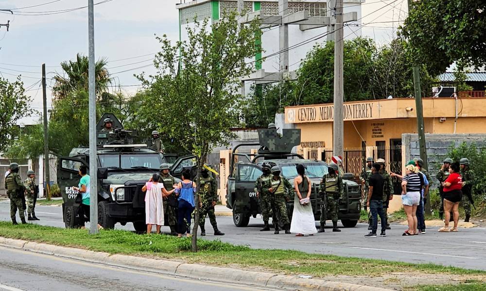 المكسيك تعتقل 16 جندياً شاركوا في إعدام 5 رجال