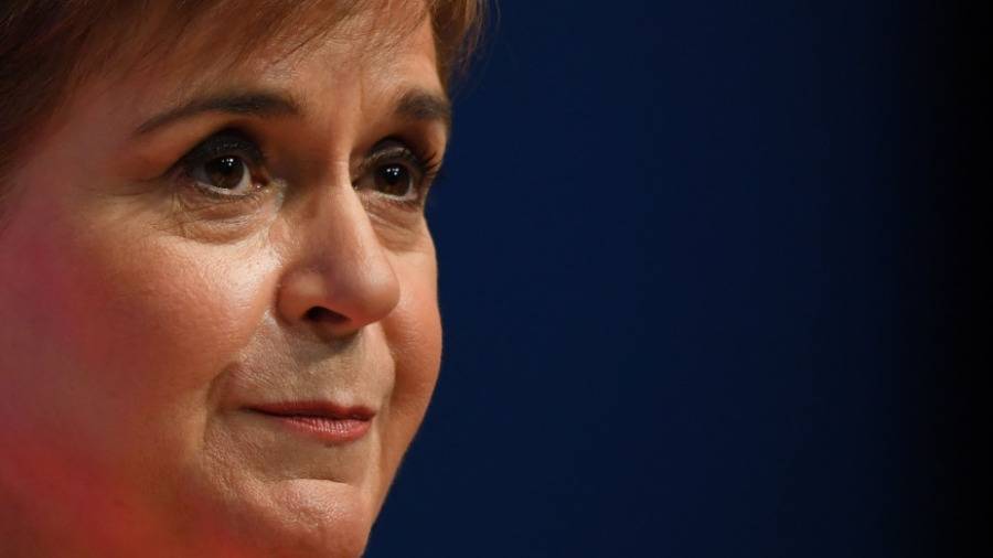 رئيسة وزراء اسكتلندا السابقة: لم أرتكب أي جريمة