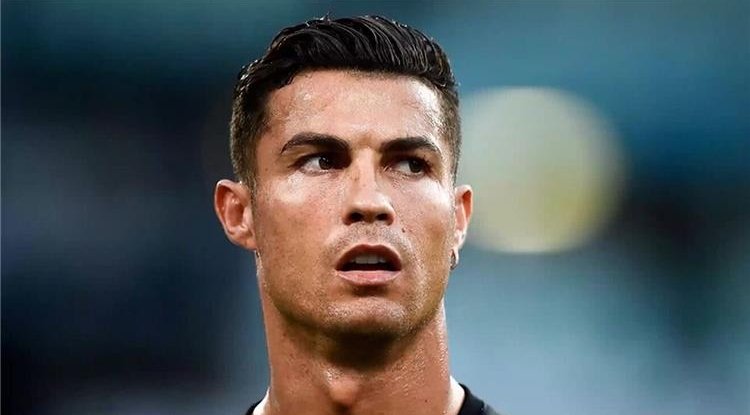 فابريزيو رومانو يرد على أنباء عودة رونالدو لـ ريال مدريد