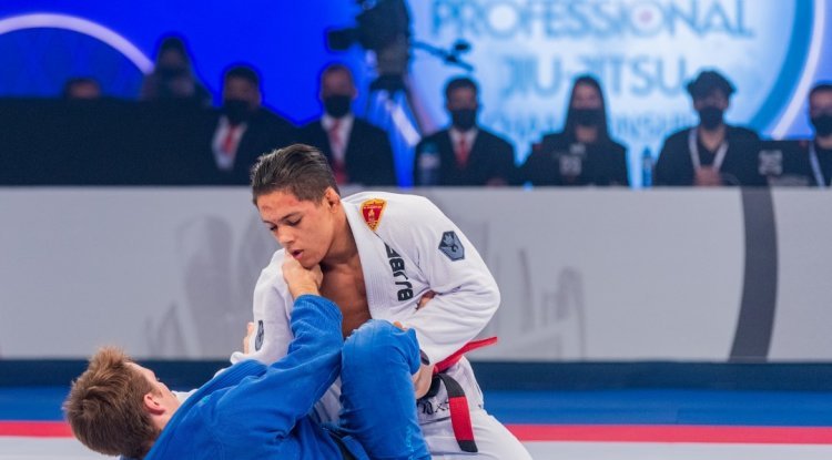 نجوم العالم يتسابقون للمشاركة في النسخة الـ 14 من بطولة أبوظبي العالمية لمحترفي الجوجيتسو