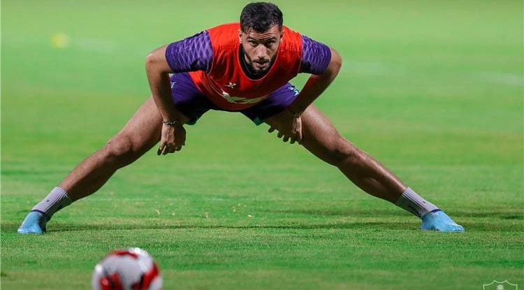 عمر السومة يرحل عن أهلي جدة