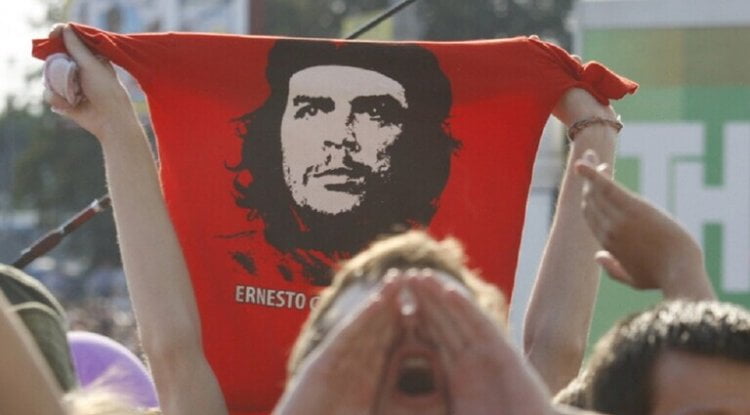 وفاة نجل تشي غيفارا