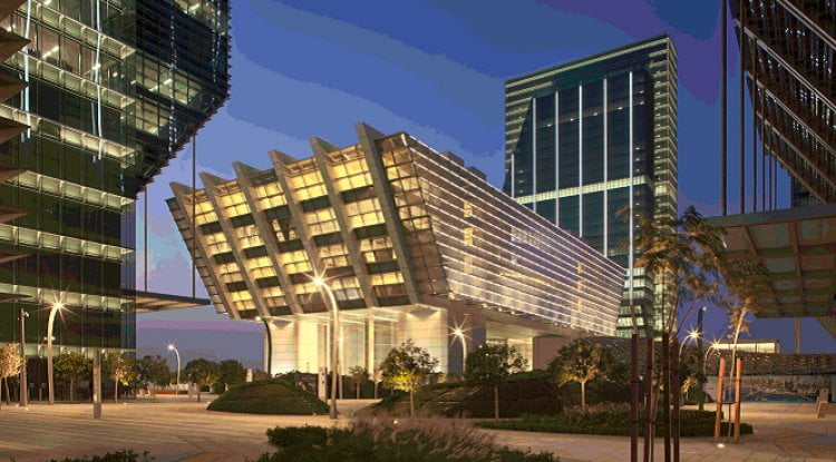 سلطة تنظیم الخدمات المالیة في سوق أبوظبي العالمي تفرض غرامات على خمس مؤسسات مالية