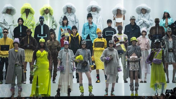 افتتاح استثنائي لأسبوع نيويورك لموضة ربيع وصيف 2023 افتتاح استثنائي لأسبوع نيويورك لموضة ربيع وصيف 2023