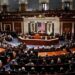 «الديمقراطيون» يقتربون من السيطرة على مجلس الشيوخ الأمريكي