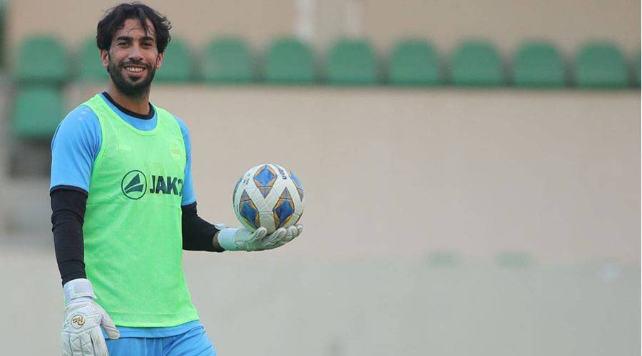 جلال حسن ينفي شائعات العروض الإسبانية له