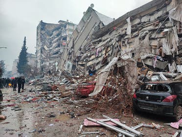 دمار في تركيا إثر الزلزال(رويترز)