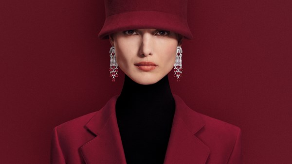 هيلين بوليت دوكين: مجوهرات Like a Queen تعكس إرث بوشرون وعبقريتها هيلين بوليت دوكين: مجوهرات Like a Queen تعكس إرث بوشرون وعبقريتها