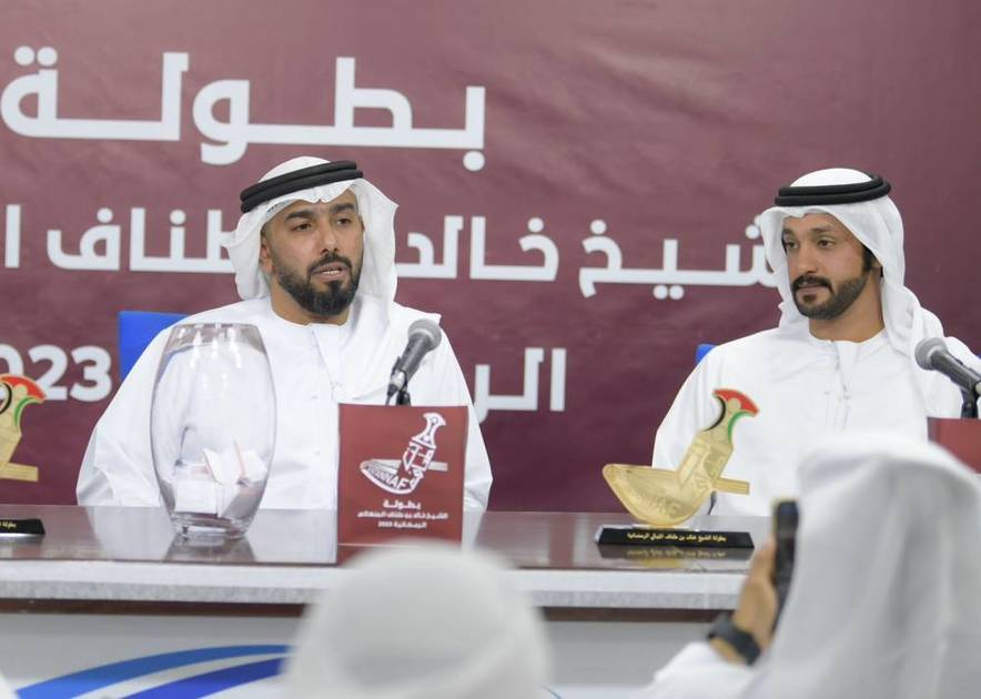 16 فريقاً في بطولة خالد بن طناف