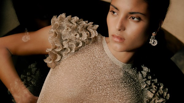 «Dior» تقدم كبسولة «ديور أور» في الشرق الأوسط