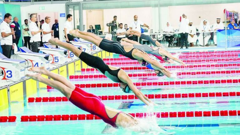 الجزائر تتصدر البطولة العربية للسباحة في أبوظبي