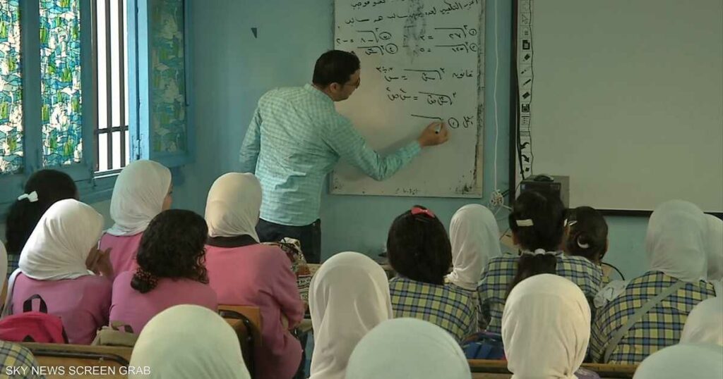 هل تشهد مصر إغلاق كليات عريقة؟