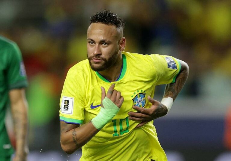 نيمار يرد بعد تسريب حفل صاخب في منزله