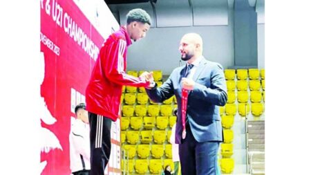 إبراهيم بخيت يحصد فضية آسيا