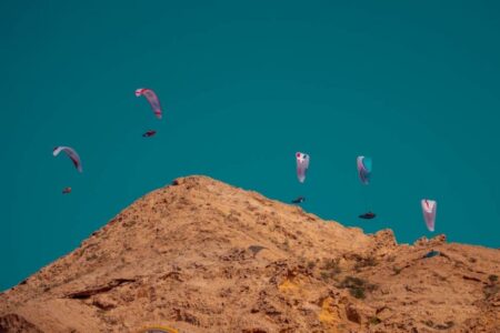 جبال حتا تتزين لاستقبال الجولة الختامية لبطولة «هايك آند فلاي»