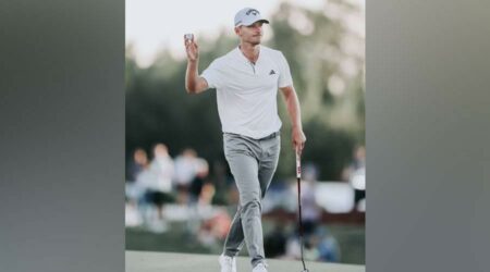 منافسات قوية في الجولة الثانية لبطولة «دي بي ورلد» للجولف