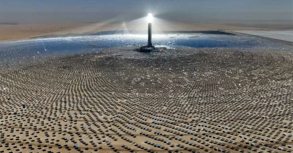 الإمارات تقود النمو في الطاقة الشمسية بمشاريع استراتيجية