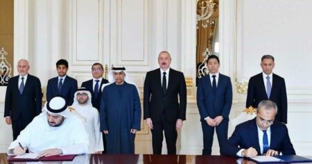 ADQ و"أذربيجان للاستثمار" تؤسسان منصة استثمارية بمليار دولار