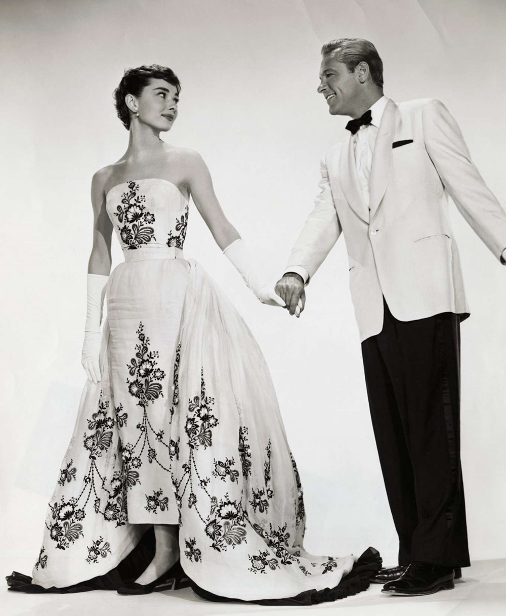 فستان أودري هيبورن في فيلم «سابرينا» من تصميم جيفنشي