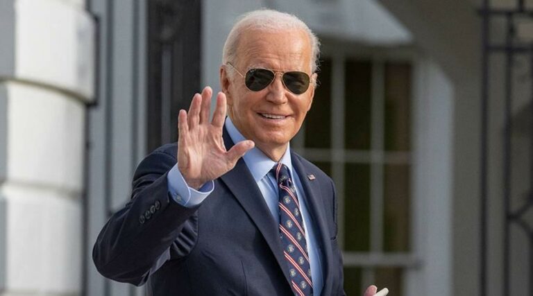 استطلاع: شعبية بايدن تقترب من أدنى مستوياتها خلال رئاسته