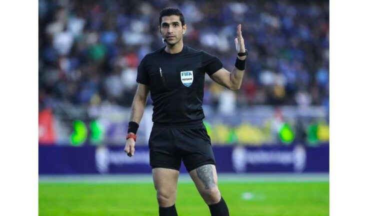 «الوشم» يتسبب بإيقاف العراقي محمد طارق عن ممارسة التحكيم