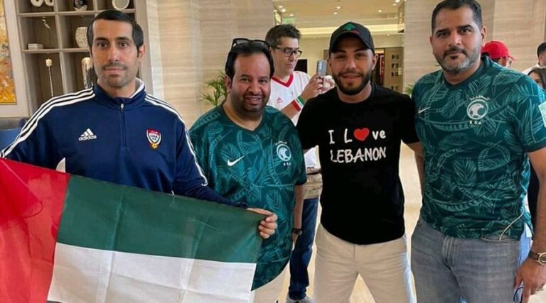 قادة مشجعي الإمارات يلبون دعوة قطر