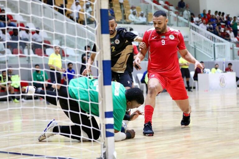 خوفكان والبطائح وكلباء إلى «بلاي أوف» الصالات