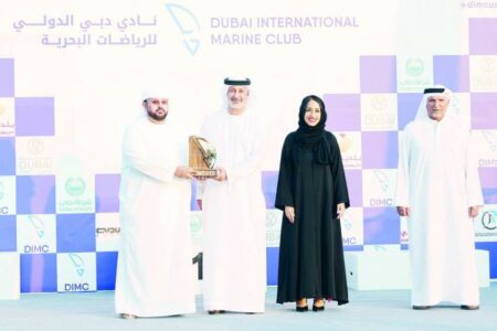 «دبي البحري» يحتفي بشركاء نجاح كأس آل مكتوم