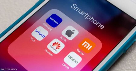 تستنسخ أصواتكم.. كيف سيتغيّر مشهد الهواتف الذكية في 2024؟