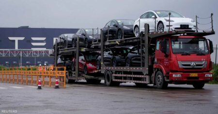 بعد الصين.. تسلا تخفض أسعار السيارات في أوروبا