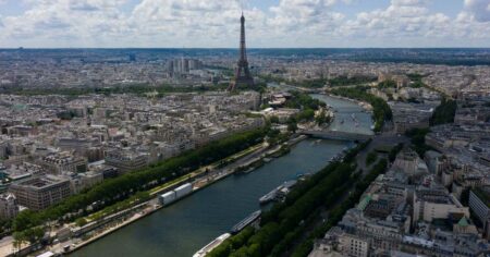 فرنسا تتوقع عجزا في الميزانية بـ 189 مليار دولار