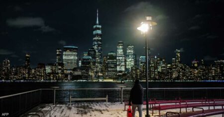 في أوقات الأزمات المالية.. هل تؤجر أم تشتري وحدتك السكنية؟