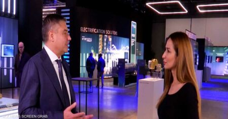 Baker Hughes: نحن ملتزمون بالغاز الطبيعي كوقود انتقالي