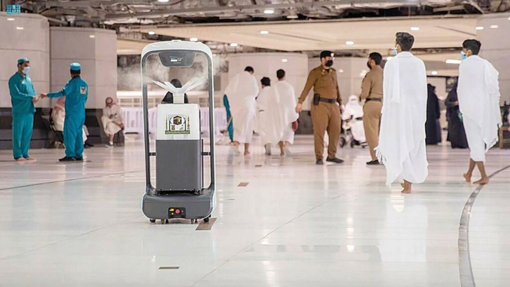 السعودية تفعل الذكاء الاصطناعي لنشر المحتوى الإرشادي في المسجد الحرام