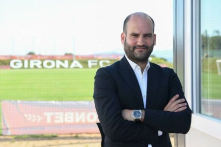 بير جوارديولا: إن تلقى مدرب جيرونا عرضاً من بايرن ميونخ سأوصله بسيارتي إلى ألمانيا