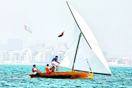 تواصل التسجيل لسباقي دبي للقوارب والسفن الشراعية