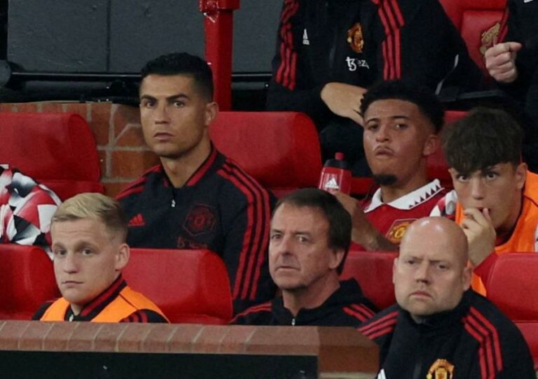 صورة تلخص أزمة مانشستر يونايتد