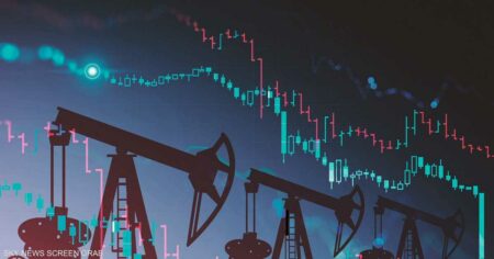 تصريحات متشددة لمسؤول بالفيدرالي تضغط على أسعار النفط