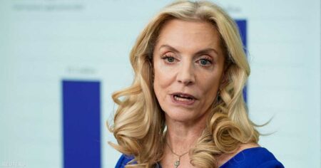 البيت الأبيض: اقتصادنا على مسار مختلف عن اليابان وبريطانيا