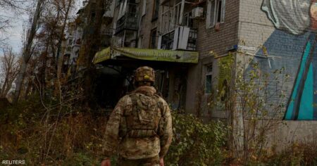 القوات الروسية تتقدم غربي باخموت وأفدييفكا