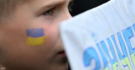 بريطانيا تمدد "فترة السماح" للاجئين الأوكرانيين