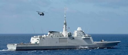 التحالف الأوروبي يدشن مهمته باعتراض فرنسي لمسيّرات حوثية