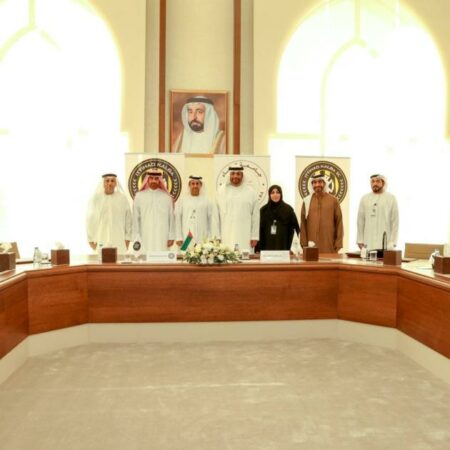 اتحاد كلباء يوقع مذكرة تفاهم مع «الجامعة»