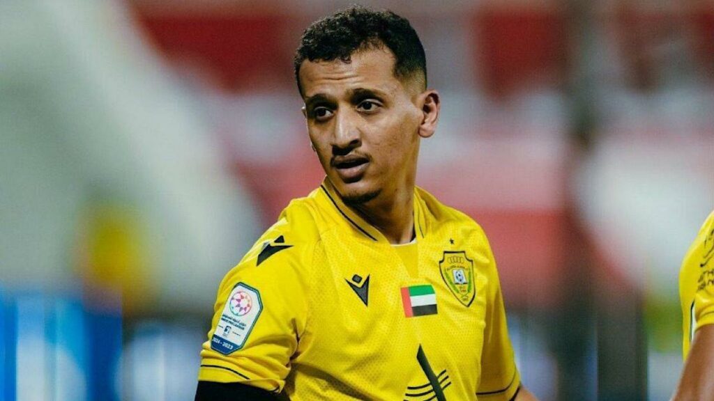 الوصل ينهي عقد «عموري»