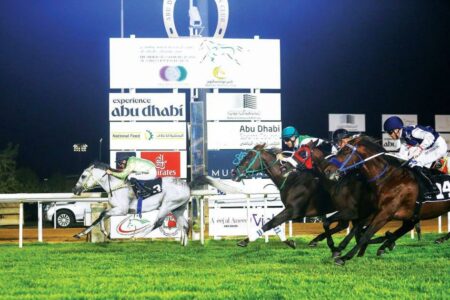 مضمار أبوظبي يستضيف السباق التاسع اليوم
