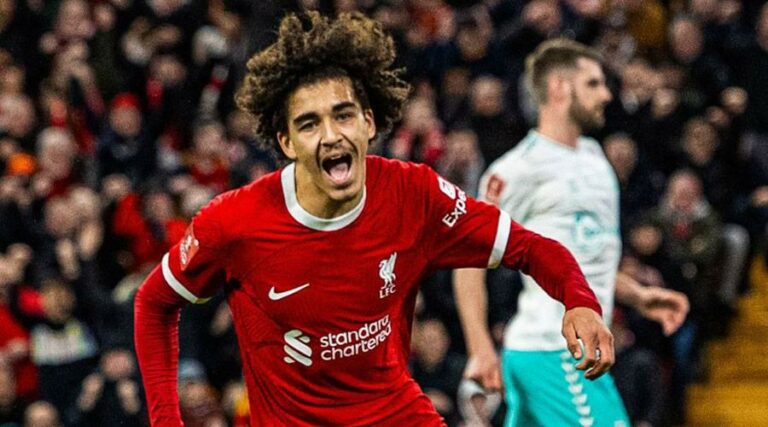 شباب ليفربول يقصون ساوثهامبتون بثلاثية في كأس الاتحاد الإنجليزي