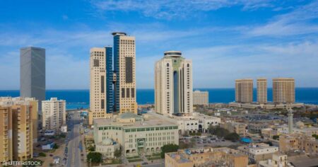 ليبيا.. أزمة سيولة خانقة في أول أيام رمضان