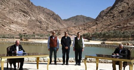 "شتايجنبرجر" الألمانية توقع عقود إدارة مشروع سياحي في مصر