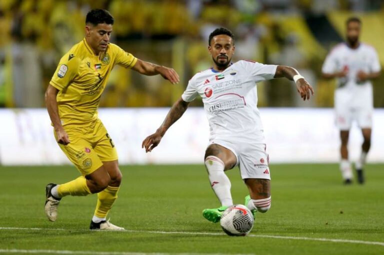 الوصل يهزم الشارقة ويعزز أرقامه القياسية