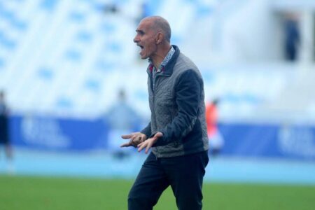 لسبب غريب.. جماهير القوة الجوية تطالب بإقالة المدرب